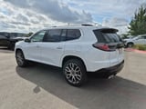 2027 GMC Acadia - Preview 7