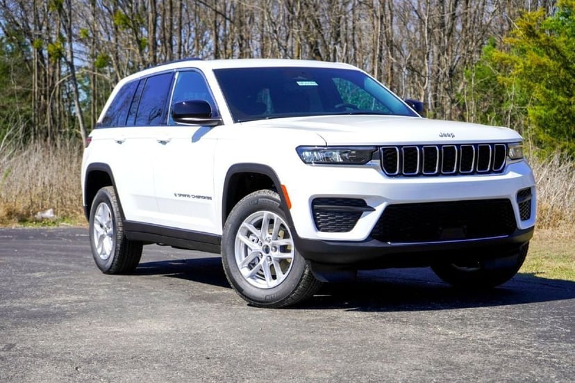 2026 Jeep Grand Cherokee - Image 1