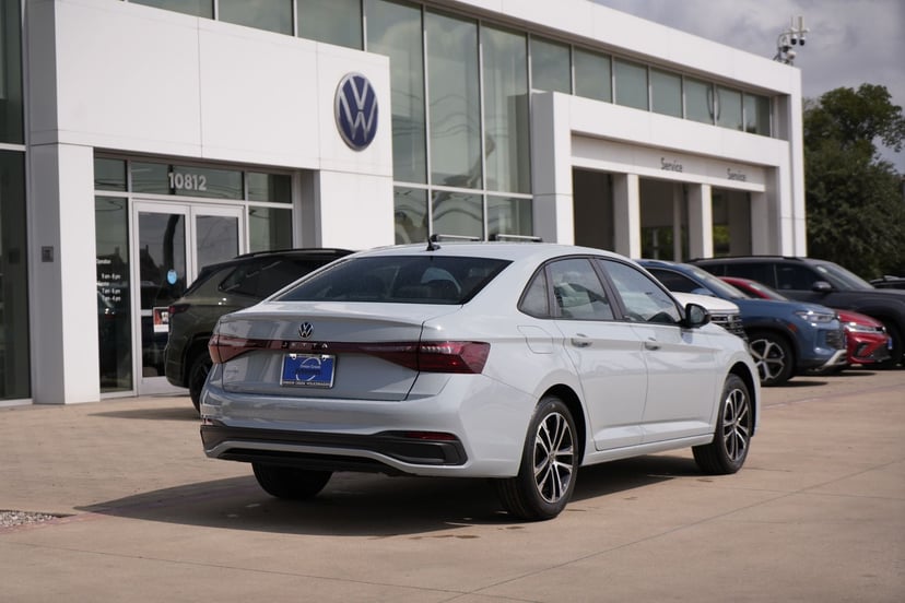 2026 Volkswagen Jetta - Image 3