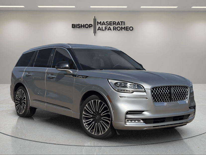 2023 Lincoln Aviator - Image 1