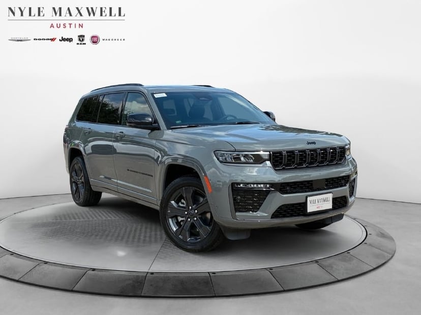 2027 Jeep Grand Cherokee L - Image 1