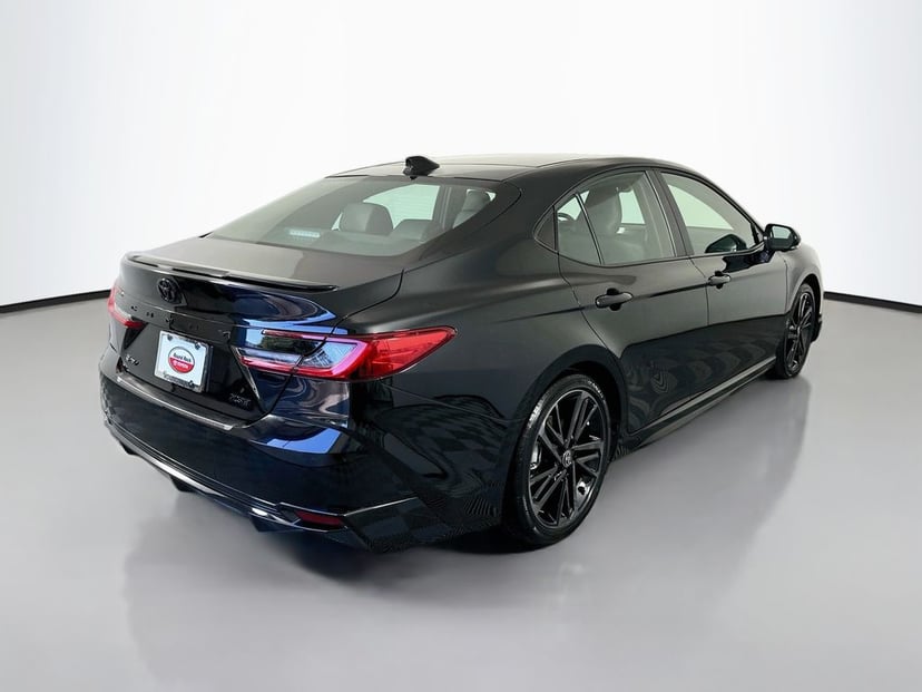 2026 Toyota Camry - Image 3