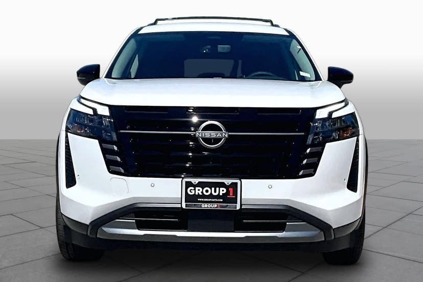 2026 Nissan Pathfinder - Image 1