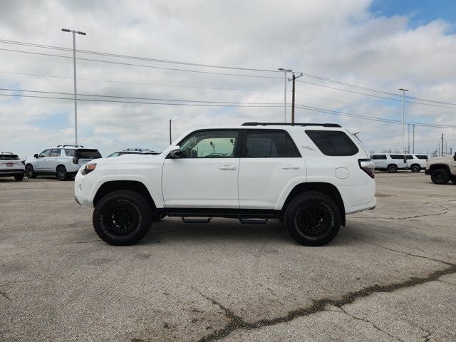 2024 Toyota 4-Runner - Image 2