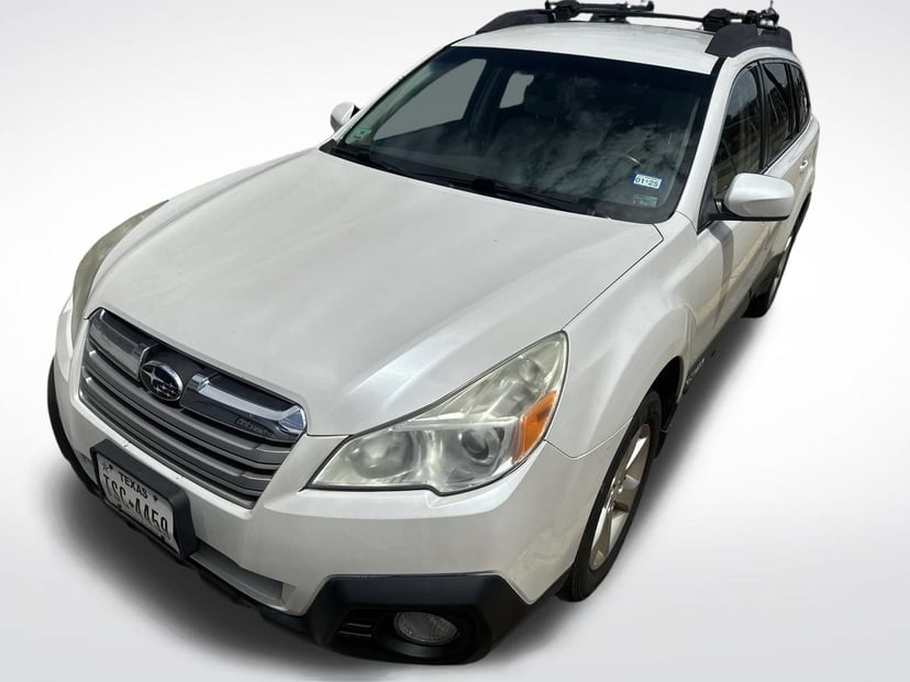 2014 Subaru Outback - Image 1