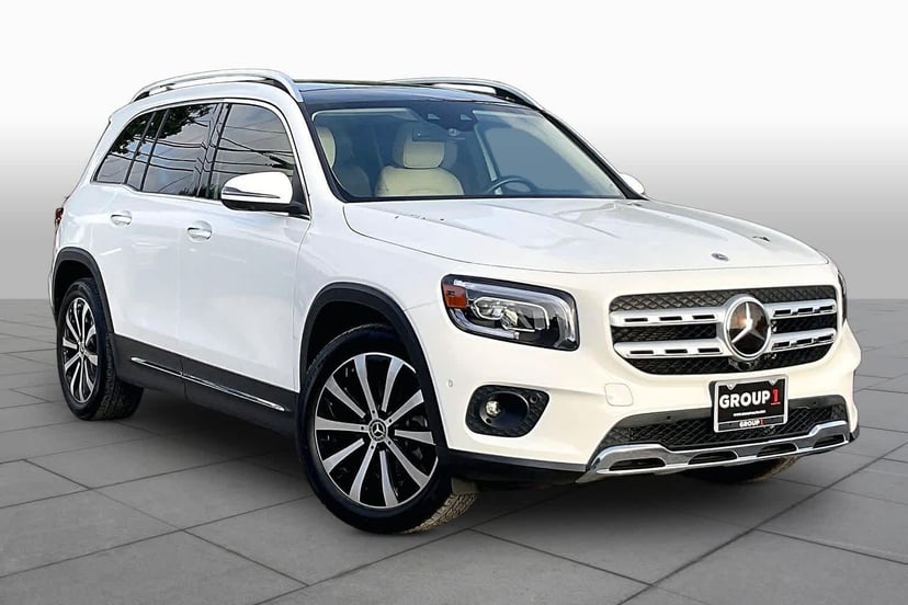 2023 Mercedes-Benz GLB 250 - Image 1