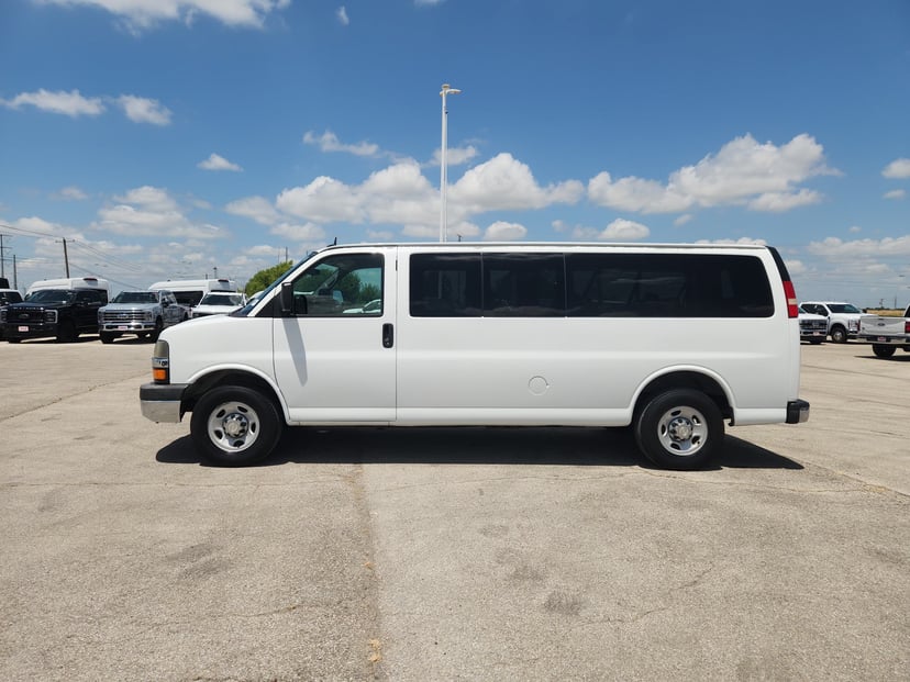 2013 Chevrolet Express - Image 3