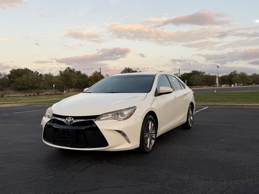 2017 Toyota Camry - Image 1