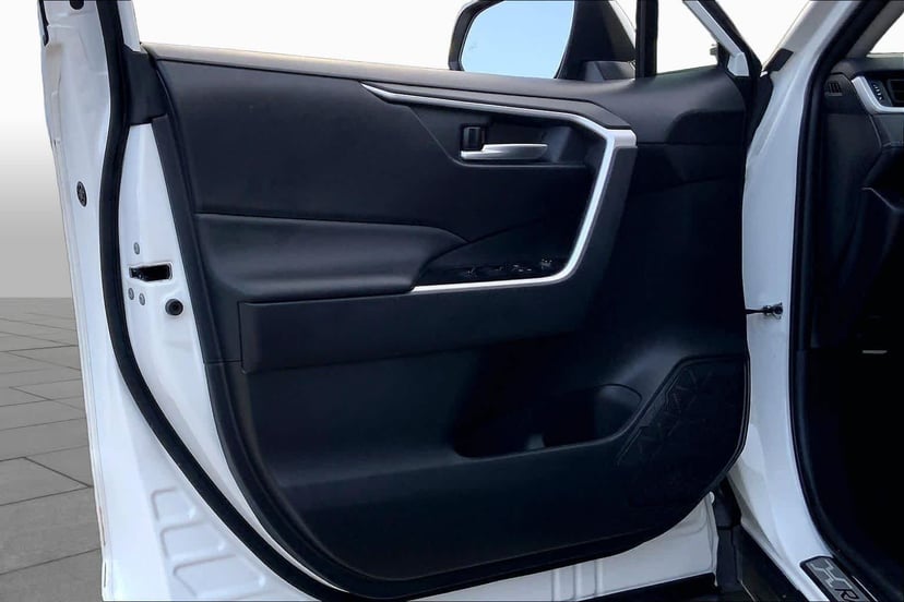 2025 Toyota RAV4 - Image 1