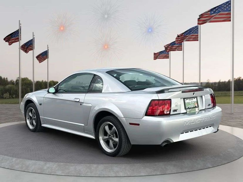 2002 Ford Mustang - Image 2