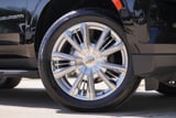 2024 Chevrolet Suburban - Preview 3