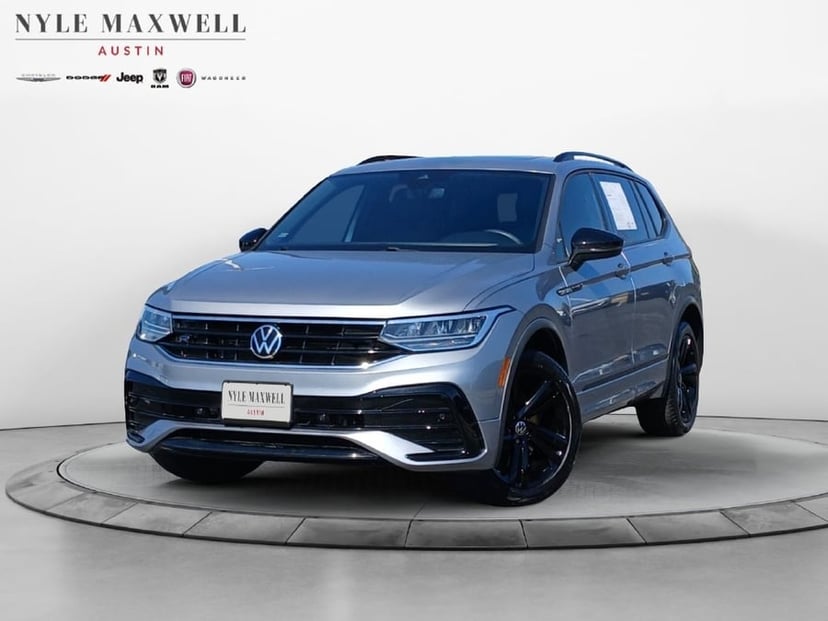 2023 Volkswagen Tiguan - Image 1