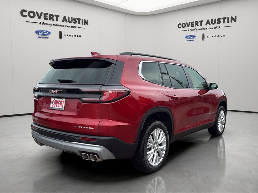 2026 GMC Acadia - Image 3