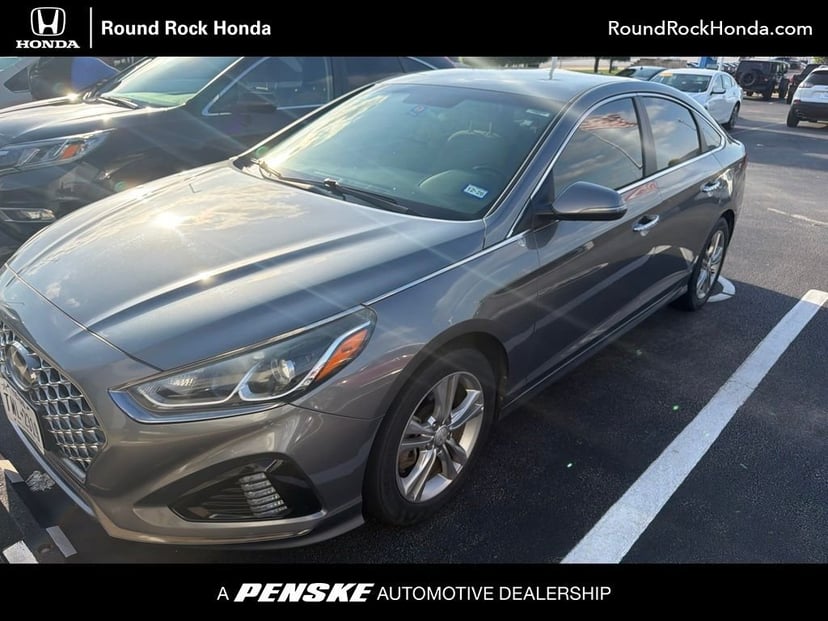 2019 Hyundai Sonata - Image 1