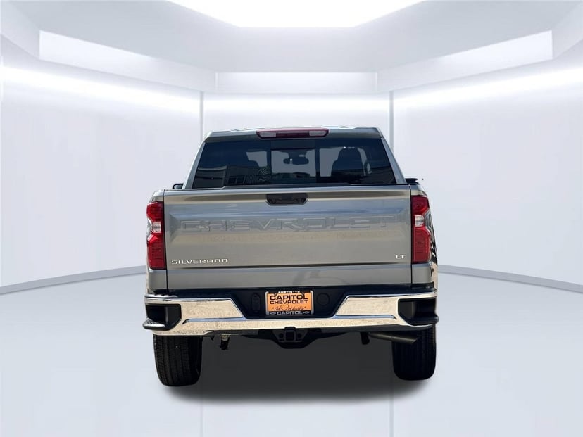 2026 Chevrolet Silverado 1500 - Image 3