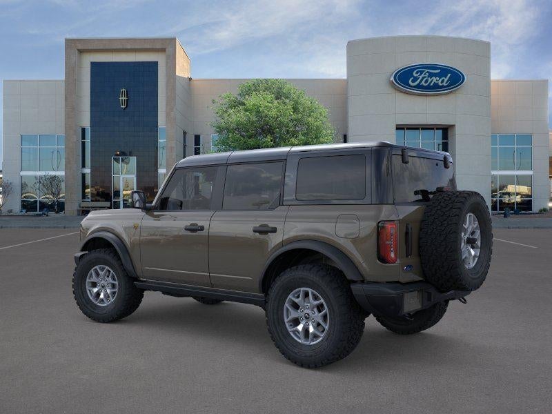2025 Ford Bronco - Image 3
