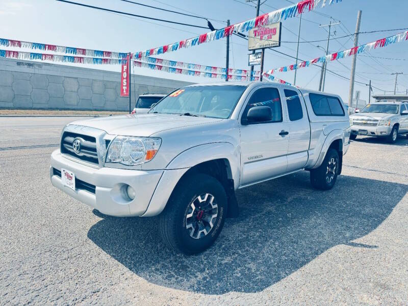 2005 Toyota Tacoma - Image 1
