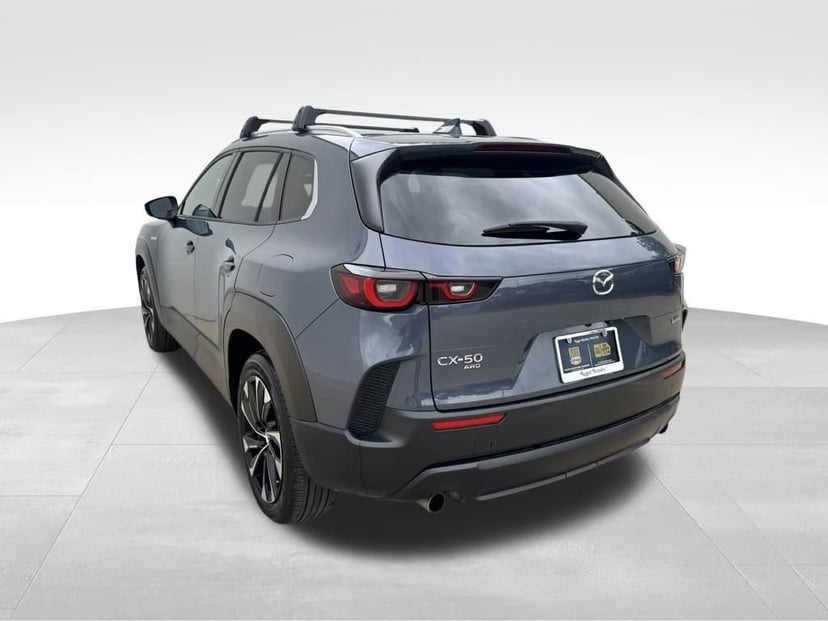 2025 Mazda CX-50 - Image 2