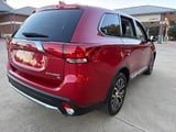 2018 Mitsubishi Outlander - Preview 7
