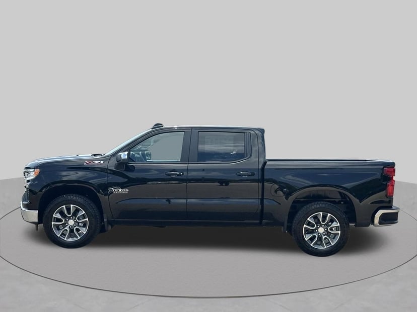 2026 Chevrolet Silverado 1500 - Image 2