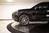 2026 Porsche Cayenne - Preview 11