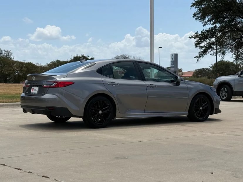 2025 Toyota Camry - Image 2