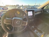 2023 Volvo XC40 - Preview 9