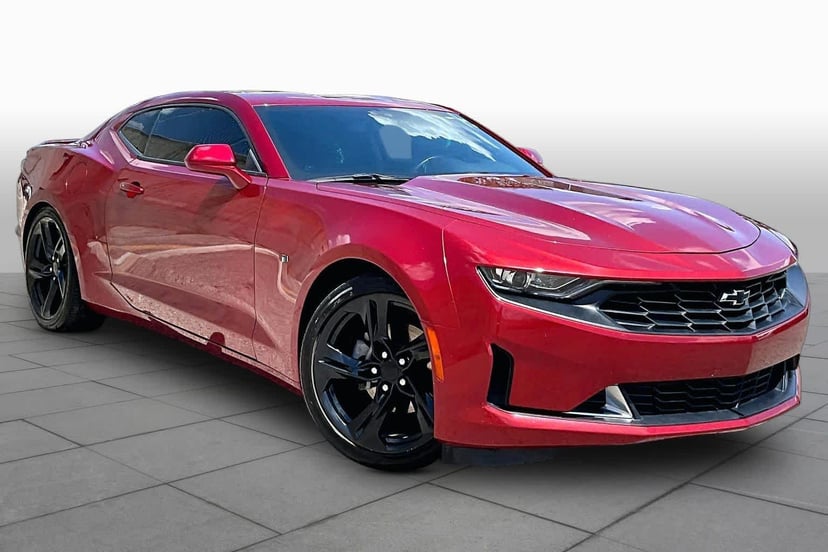 2021 Chevrolet Camaro - Image 2