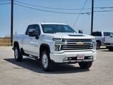 2022 Chevrolet Silverado - Preview 3