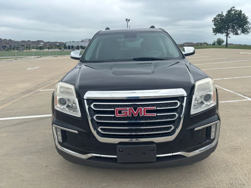 2016 GMC Terrain - Image 2