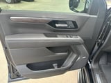 2026 Chevrolet Suburban - Preview 10