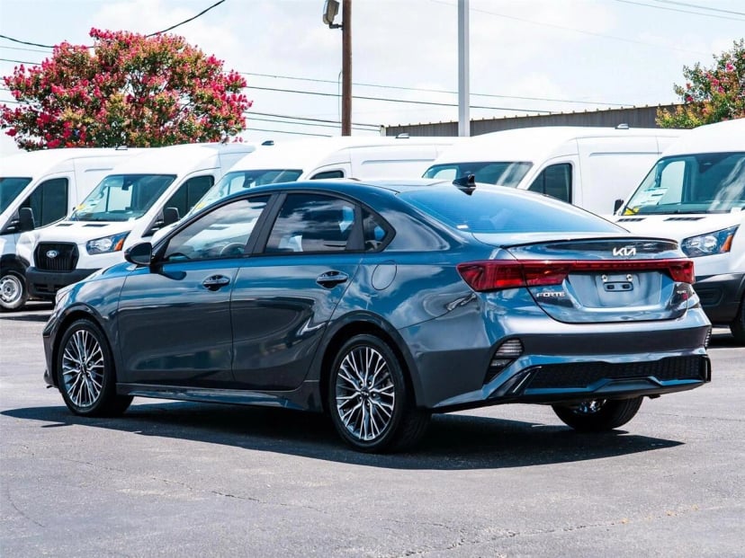 2022 Kia Forte - Image 1