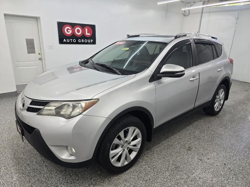 2015 Toyota RAV4 - Image 1