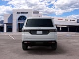 2026 Jeep Grand Wagoneer - Preview 7