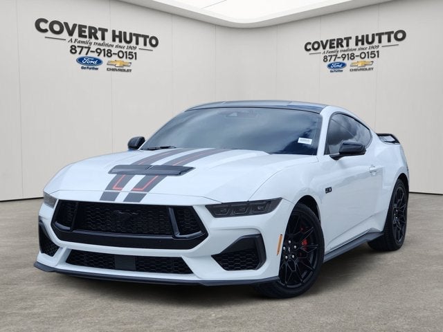 2024 Ford Mustang - Image 1