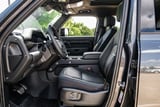 2025 Land Rover Defender - Preview 4