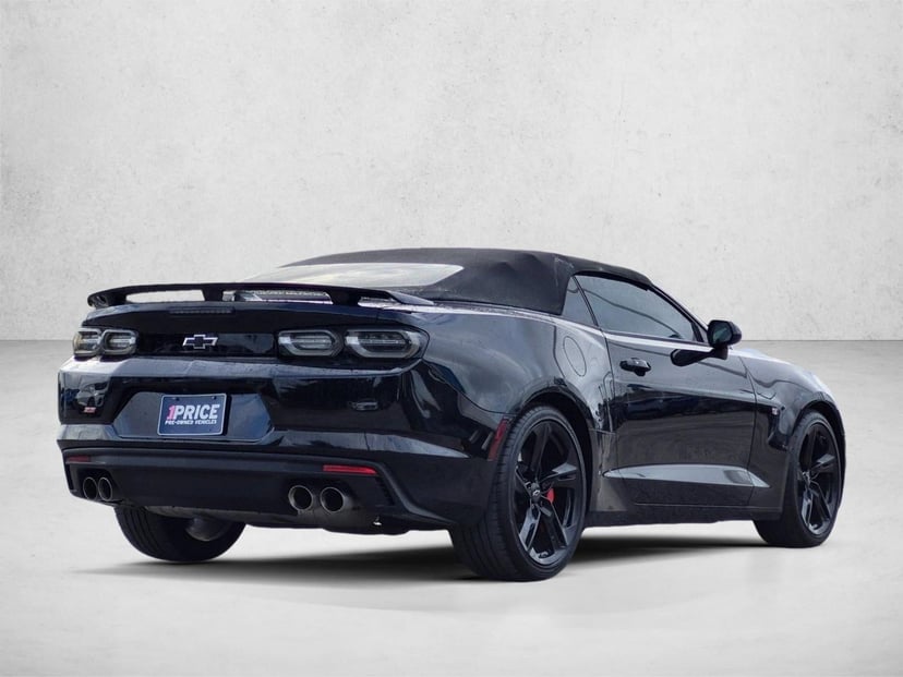2024 Chevrolet Camaro - Image 3