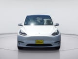 2022 Tesla Model Y - Preview 3
