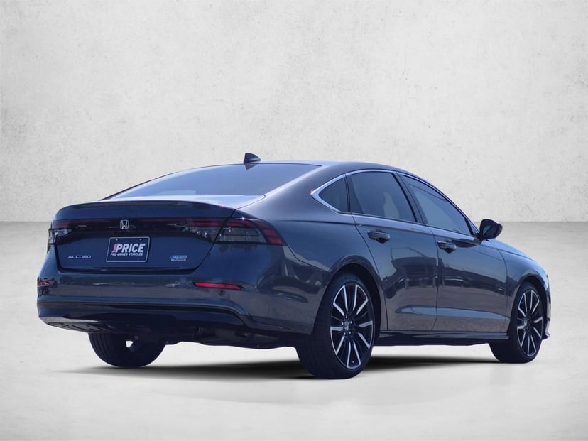 2023 Honda Accord - Image 3