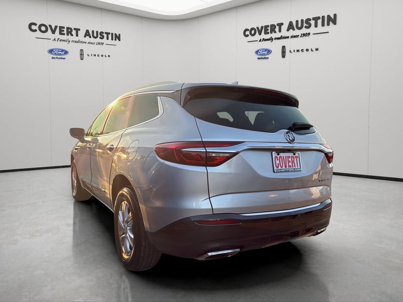 2019 Buick Enclave - Image 2