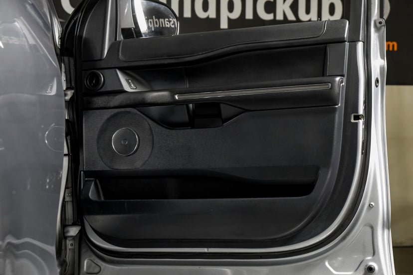 2020 Ford Expedition - Image 3
