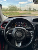 2015 Jeep Renegade - Preview 15