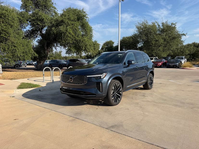 2027 Volvo XC90 - Image 1