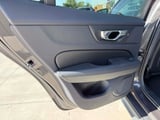 2025 Volvo V60 Cross Country - Preview 13