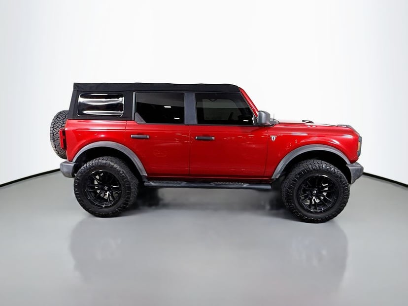 2021 Ford Bronco - Image 2