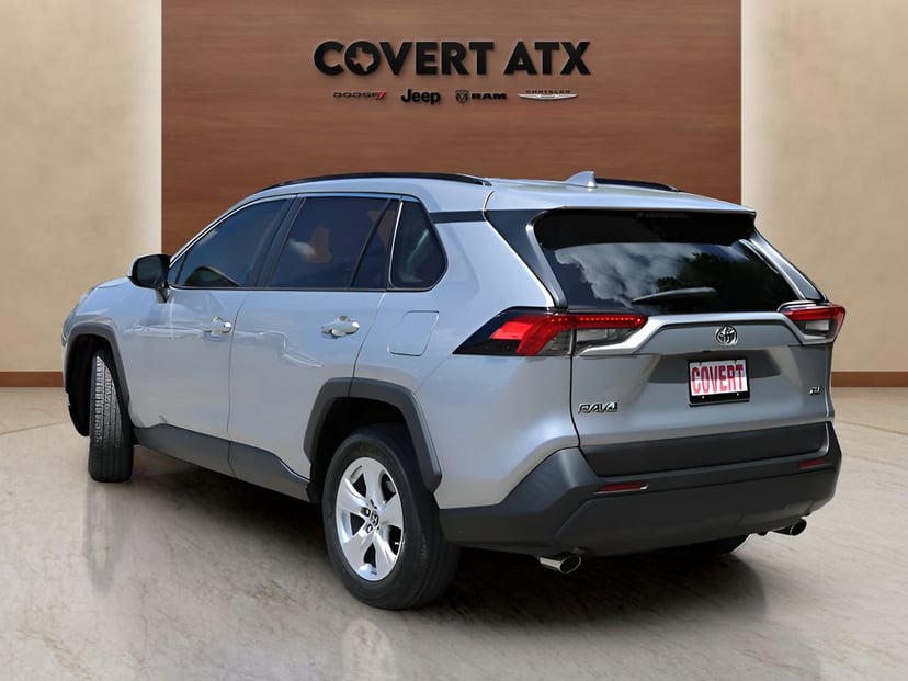 2019 Toyota RAV4 - Image 2