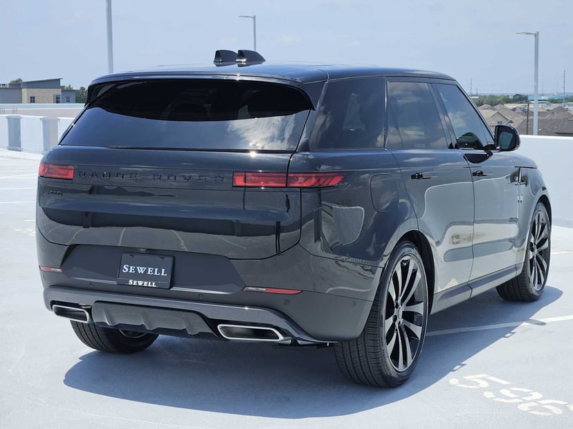 2026 Land Rover Range Rover Sport - Image 3