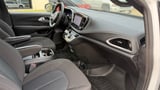 2024 Chrysler Pacifica - Preview 12