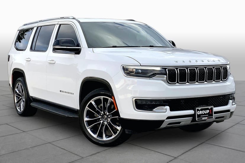 2023 Jeep Wagoneer - Image 2