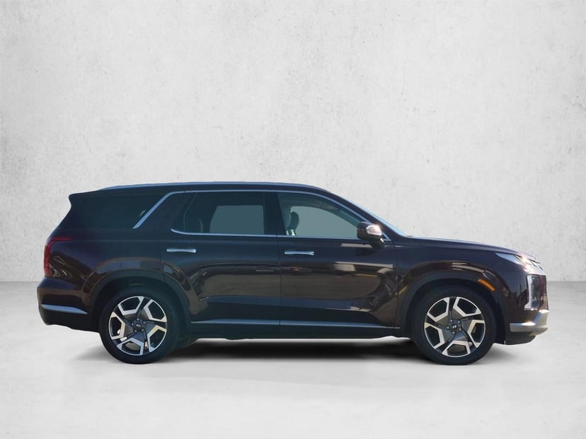 2024 Hyundai Palisade - Image 2
